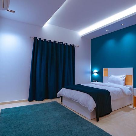 Travelholic Residence New Кайро Екстериор снимка