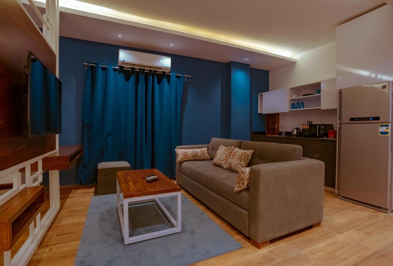 Travelholic Residence New Кайро Екстериор снимка