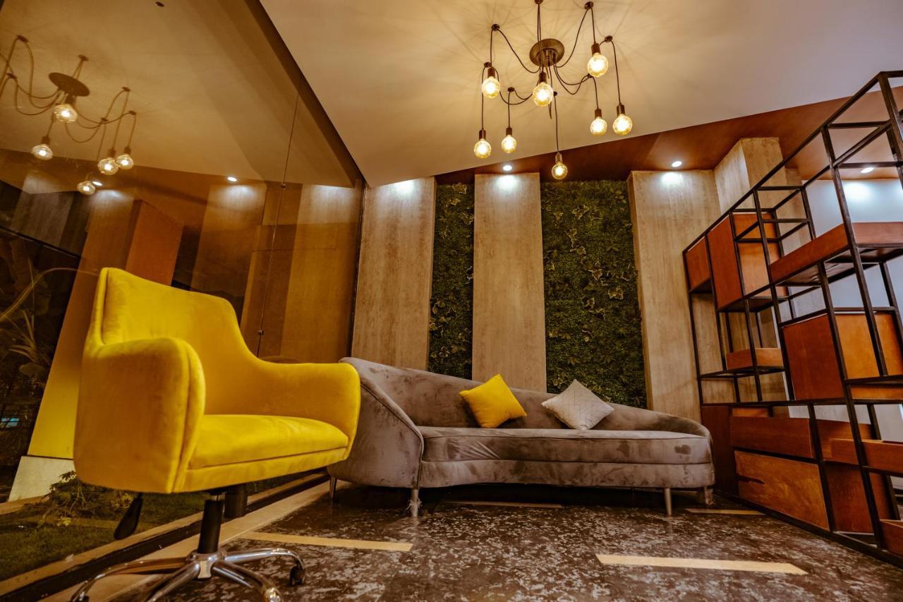 Travelholic Residence New Кайро Екстериор снимка